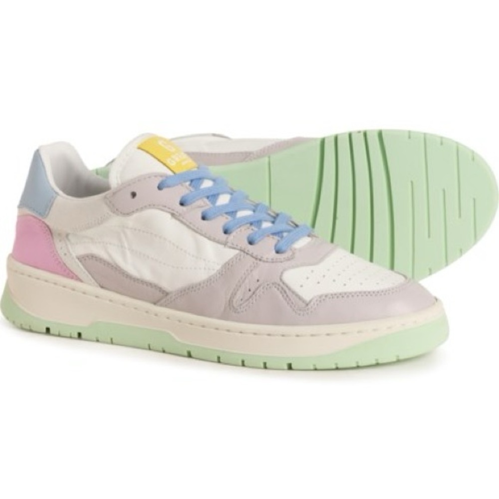 GREATS Made in Portugal The Brighton Sneakers - Suede size 9